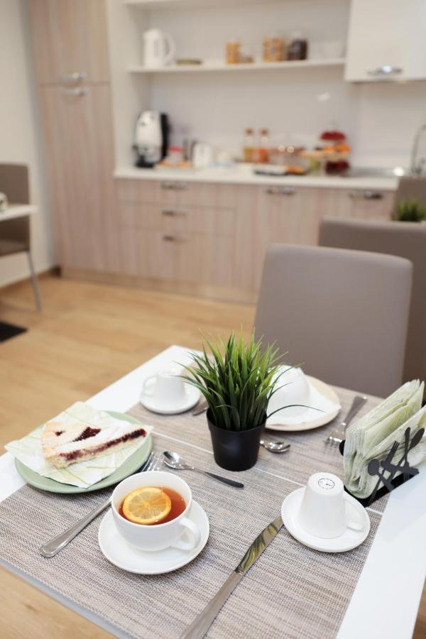 Green - Bed And Breakfast A Кастровиллари Экстерьер фото